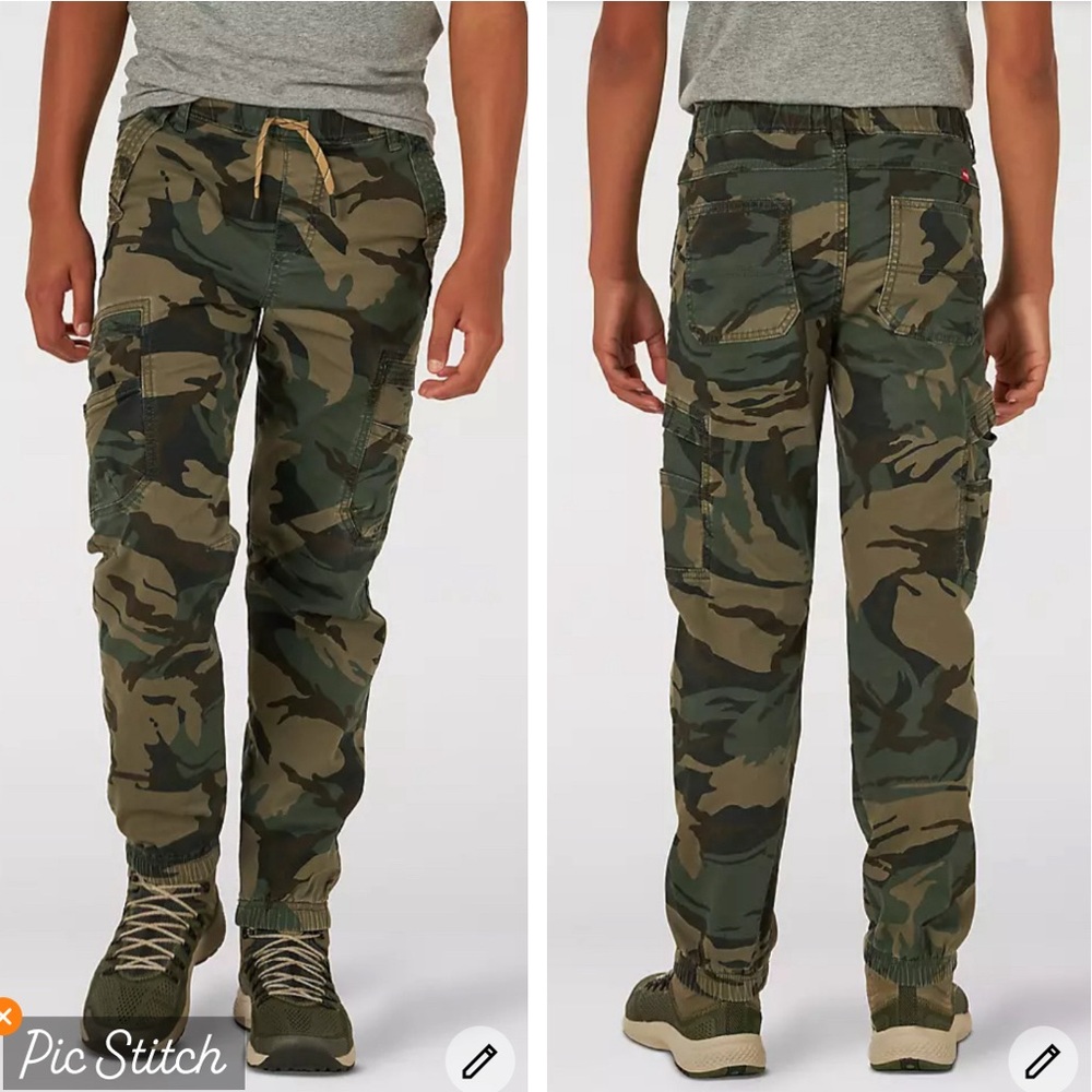 Wrangler Camo Cargo Pants